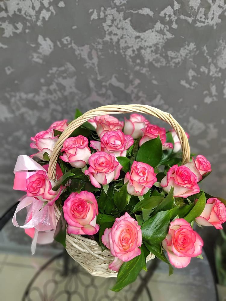 Цветочная композиция из Розы в корзине в Советском Руно