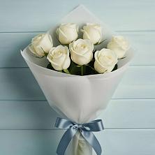 Букет 7 Белых роз Эдлесс Лав в Советском Руно