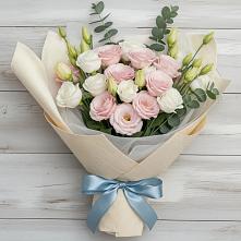 Букет цветов из:  Лизиантусы #REPLACE_PRED# Советском Руно