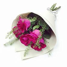 Букет цветов из:  Розы в Советском Руно