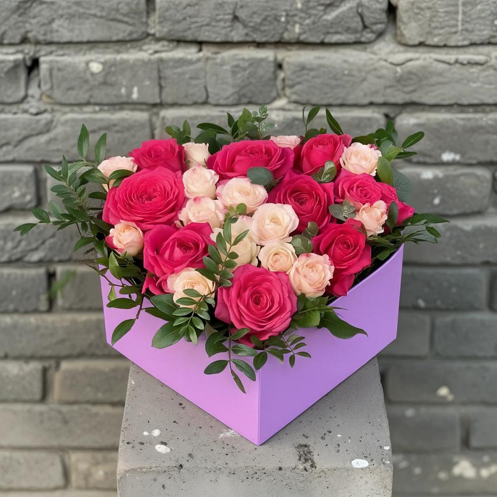 Цветочная композиция из Розы в коробке в Советском Руно