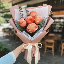 Букет цветов из:  Розы в Советском Руно