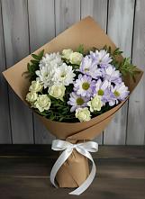 Букет цветов из:  Хризантемы и Розы в Советском Руно