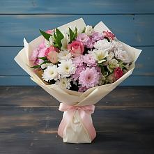 Букет цветов из:  Хризантемы, Альстромерии и Розы в Советском Руно