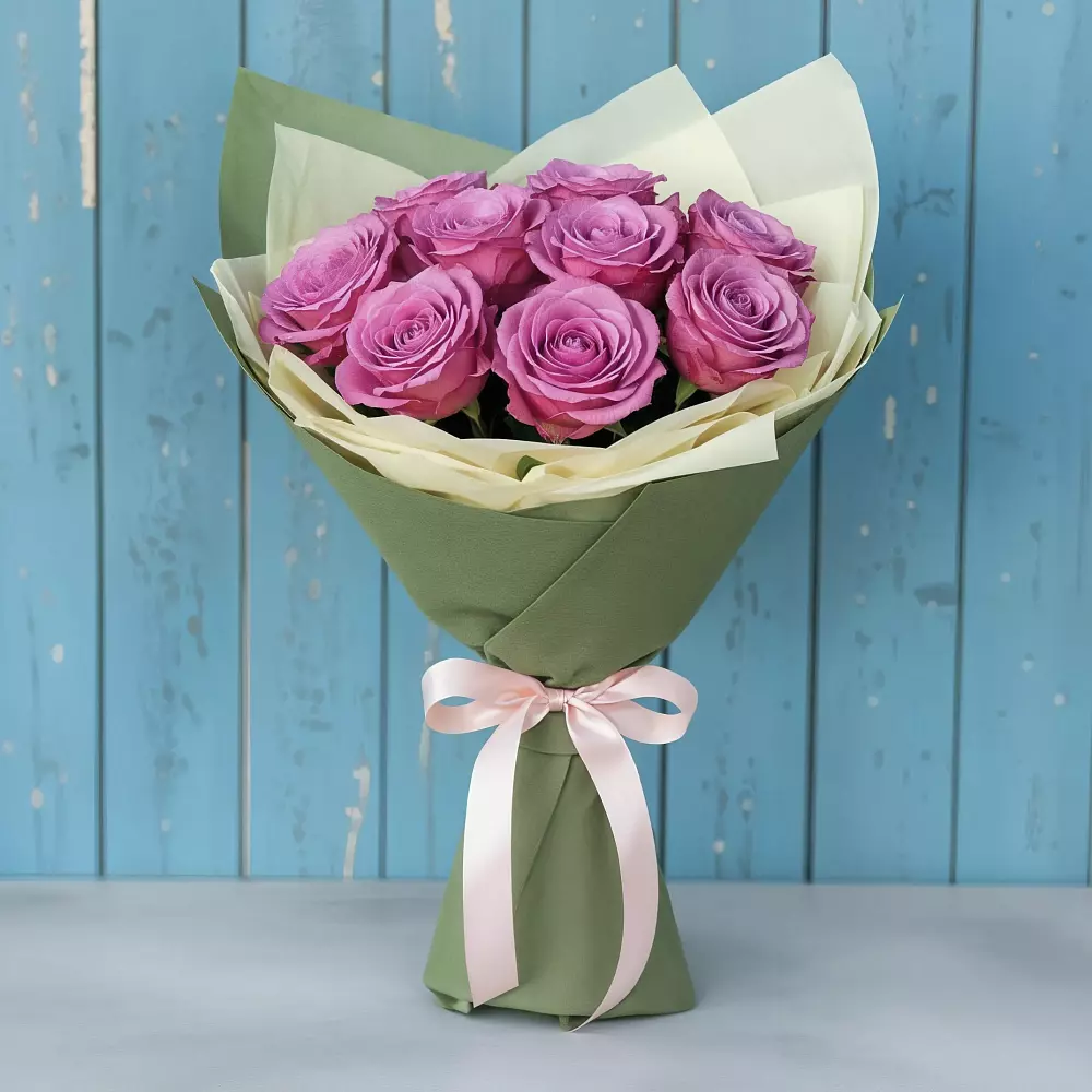 Букет Розы Фёрст Леди в Советском Руно