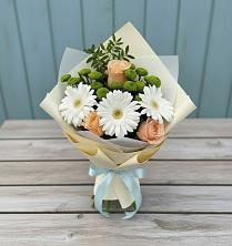 Букет цветов из:  Герберы, Розы и Хризантемы в Советском Руно