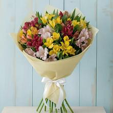Букет цветов из:  Альстромерии в Советском Руно
