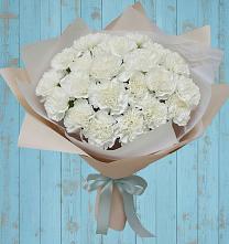 Букет цветов из:  Гвоздики в Советском Руно