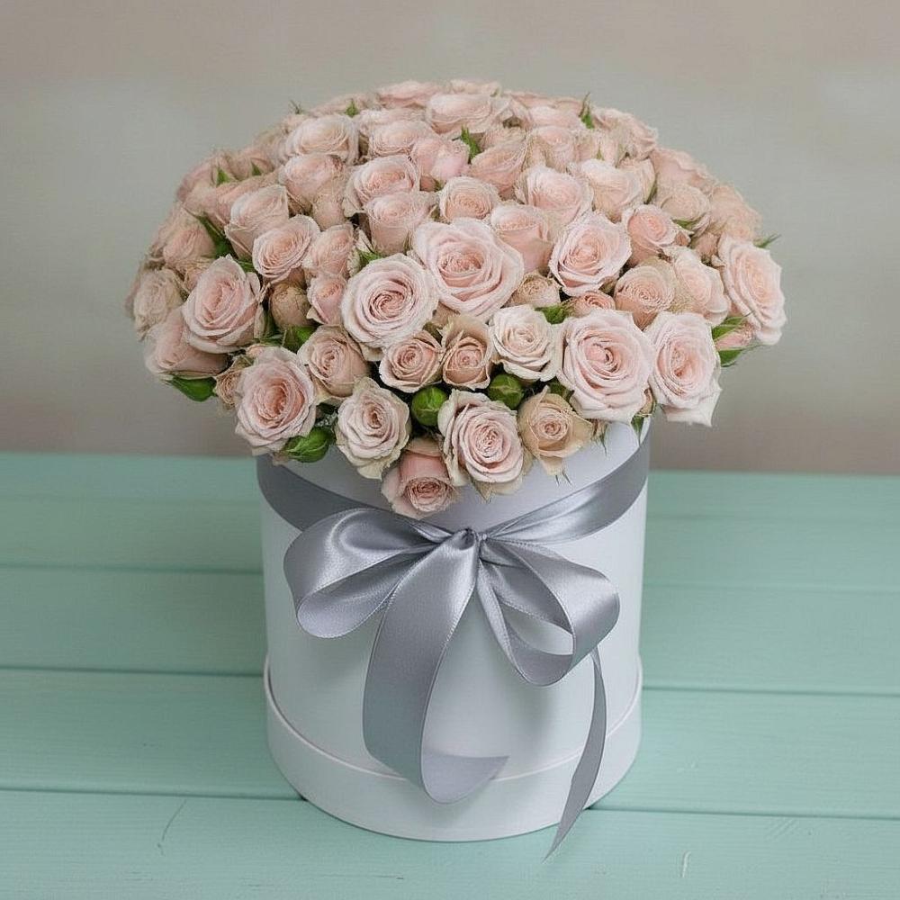 Цветочная композиция из Розы в шляпной коробке в Советском Руно